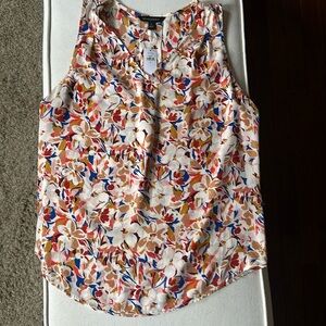 Banana republic floral V-neck blouse tank